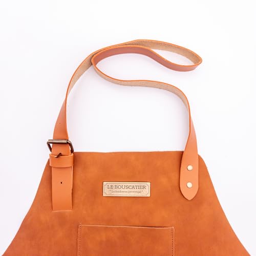 Le Bouscatier Tablier cuisine en cuir pour Barbecue, Plancha, brasero, Grillades - Réglable Résistant et léger - Idéal Cuisine Extérieure et Intérieure - Protection Torse et Cuisses (Camel) – vue 7