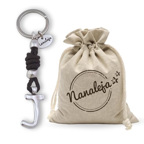 Llavero inicial J de cuero trenzado - Nanaleja - Tus Iniciales - llaveros personalizados hechos a mano - llaveros originales hombre y mujer - porta llaves de bolsillo - regalos originales casa nueva