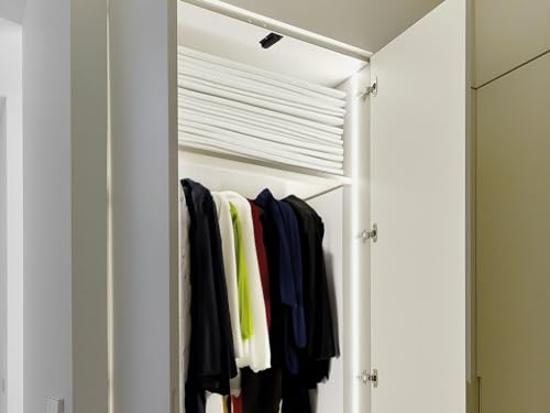Interruptor con sensor de puerta EtiamPro para luces led en armarios y vestidores modernos 4