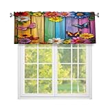 Cantonnière décorative : égayez votre intérieur avec nos cantonnières élégamment imprimées. Le motif vif ajoute une touche de chaleur rustique sans submerger votre espace. Un moyen abordable de rafraîchir votre cuisine, chambre ou salon tout en préservant l'intimité et le style