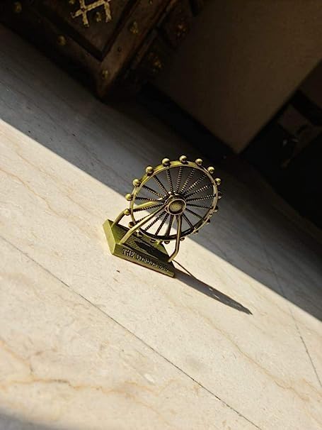 Creative Rotating Luminous Happy London Eye Sky Ferris Wheel Souvenirs Metal Craft Table Ornaments Decoration Home Study Office Decor Iron