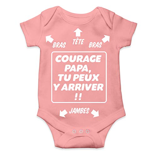 Okiwoki Body bébé Humour - Courage Papa, tu Peux y Arriver !! Cadeau de Naissance pour Petite Fille (Rose) (3 Mois)