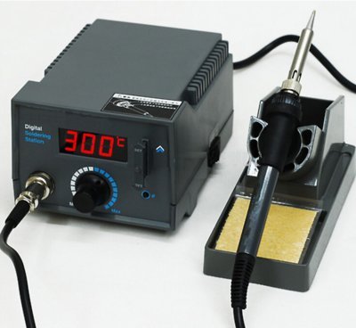 Station à souder numérique 220V 60W Gowe avec fer à souder performant