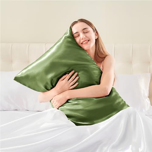 BEDELITE Satin Pillowcase with Zipper, Cedar Green King Size Pillow Cases Set of 2, Super Soft and Cooling Similar to Silk Pillow Cases, Gift for Women Men(20x40 Inches)