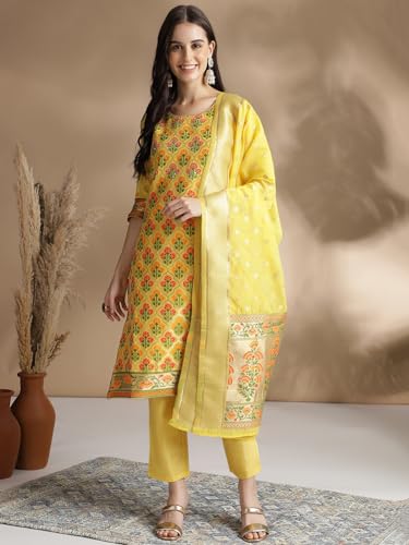 Image of arriva fab Women's Embroidery Kurta Set With Duppata
