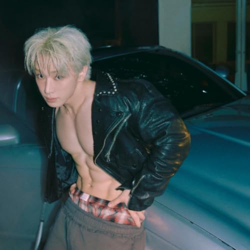 Unboxing 'CORE' with WONHO Titelbild