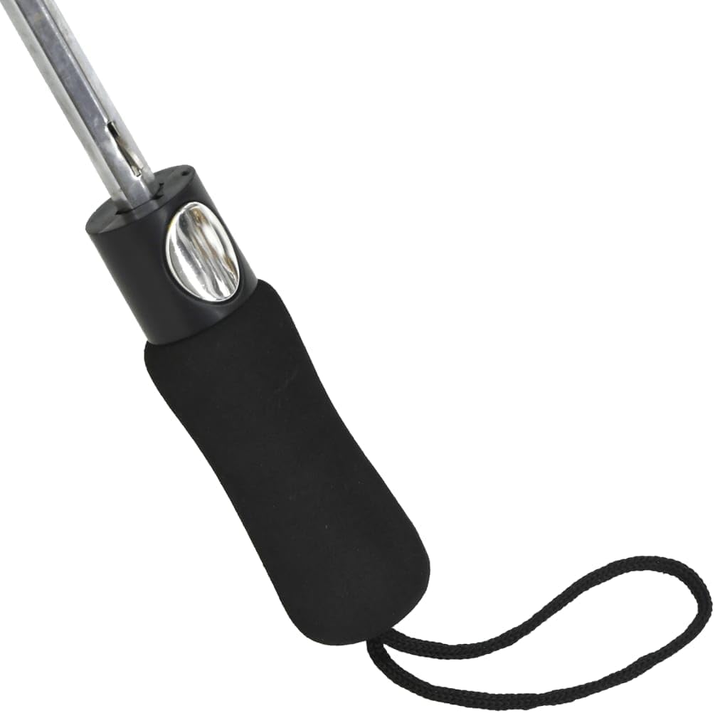 عن قرب view of the ergonomic handle of the vidaXL Automatic Folding Umbrella, showing the automatic open/close button.