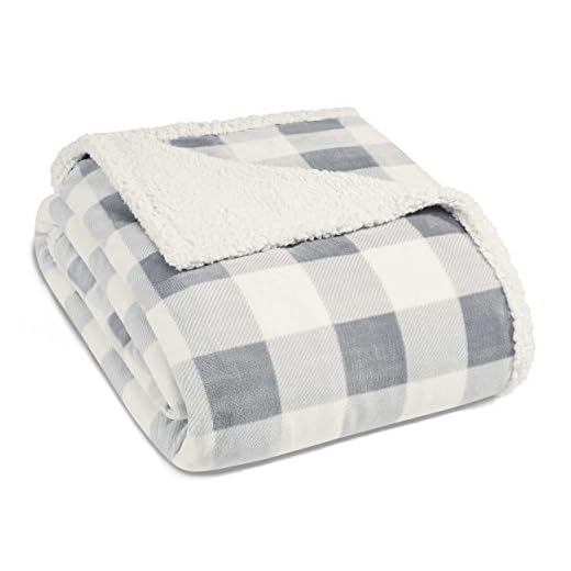 Eddie Bauer - King Blanket, Reversible Sherpa Fleece Bedding, Buffalo Plaid Home Decor for All Seasons (Chrome, King)