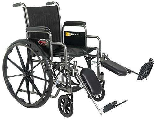 Nærbillede af kørestolen med hæve-sænkbare benstøtter og fodplader