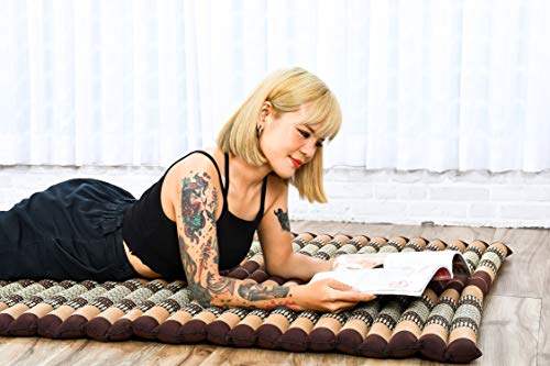 Leewadee Rollable Floor Mat L – Comfortable And Rollable Thai Mattress, Soft Massage Mat Filled With Eco-Friendly Kapok, Perfect To Use As A Sleeping Mat 75 X 39 Inches, Brown #TOP3