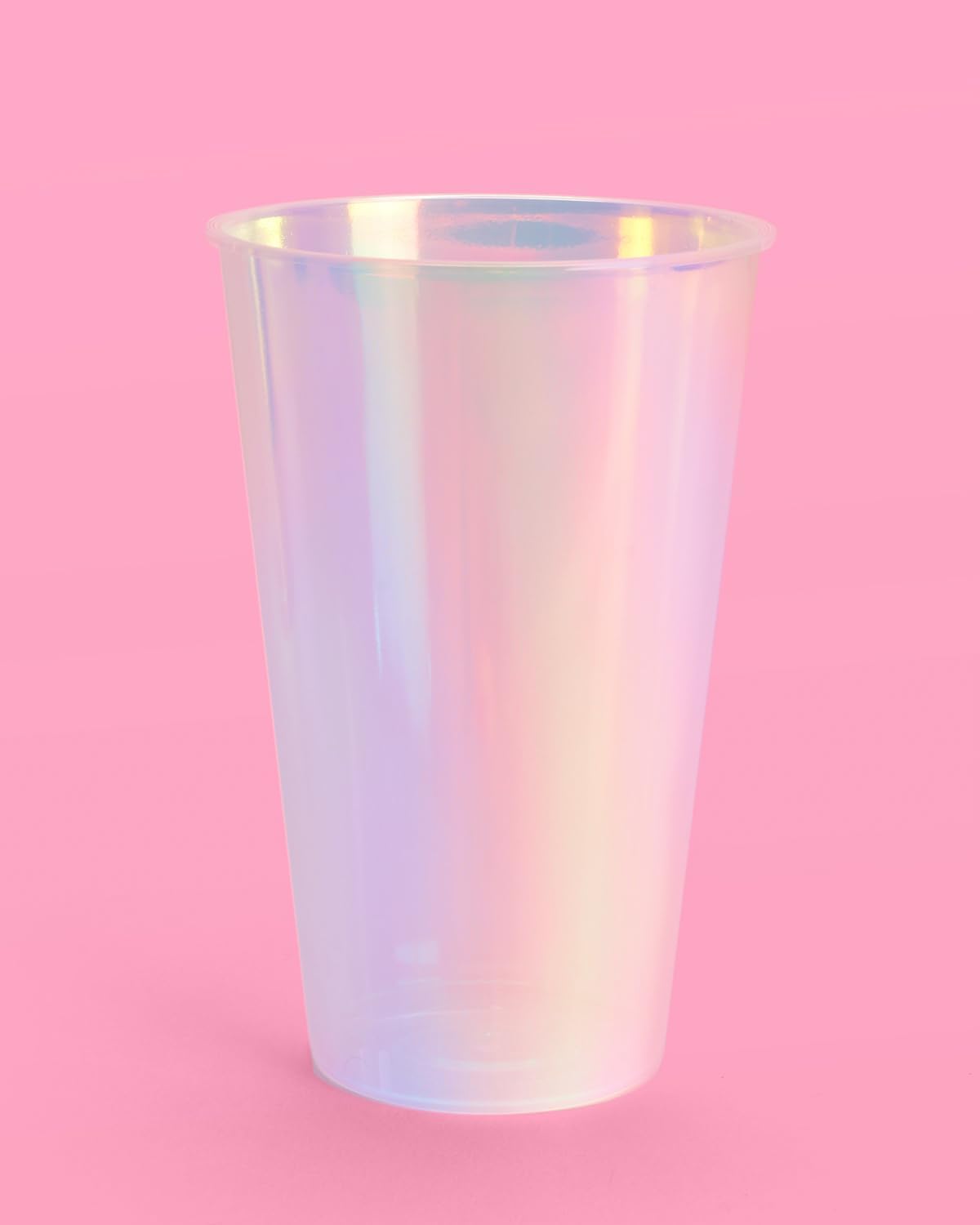 xo, Fetti Party Decorations Iridescent Plastic Cups - 16 Disposable 16 oz Cups | Bachelorette Party Cups, Birthday Party Supplies, Drinkware Favors, Disco Rave Decor