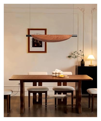 Lustre LED de salle à manger résolvant les zones d'ombre au plafond avec style