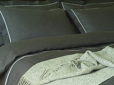 Ropa de cama de lino antialérgico gris plata con ribete suave 2