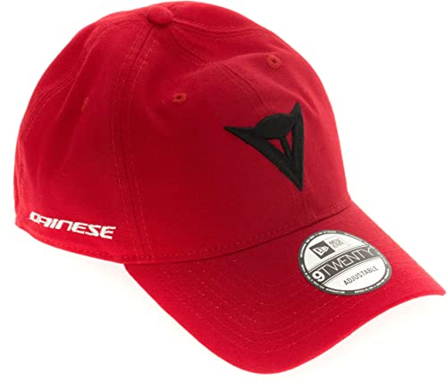 Dainese - 9Twenty Canvas Strapback Cap, Herrenkappe, Baseballkappe mit Gebogenem Schirm aus 100% Baumwolle, Sommer Motorradmütze mit Geprägtem Dainese Logo, Verstellbarer Riemen, Rot
