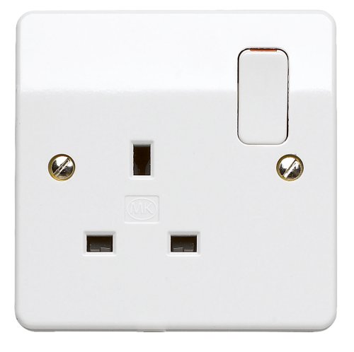 MK Logic Plus K2757 WHI 13A Double Pole Switchsocket, 1 Gang