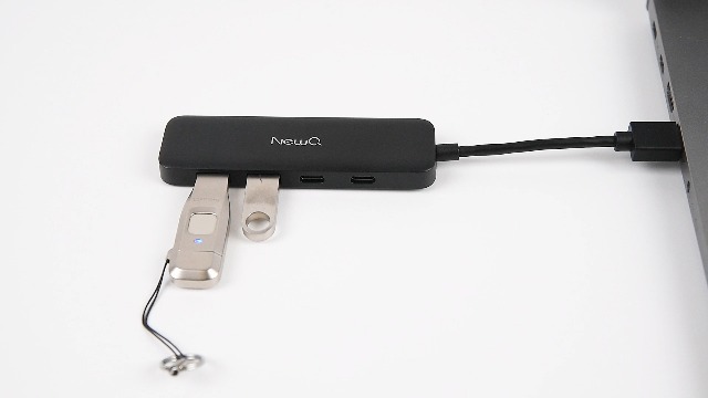 Amazon | NewQ USB ハブ Type-C Type-A 両方 4ポート2* USB-C 3.0と2