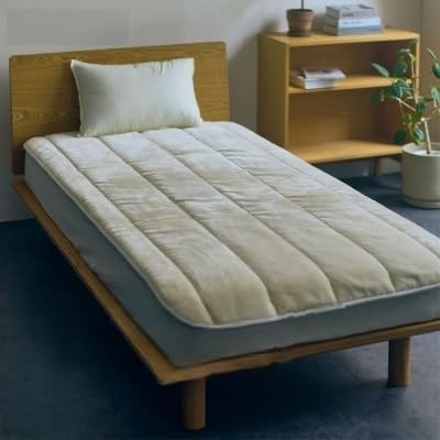 (置くだけ簡単!ゴムレス敷きパッド 極暖 吸湿発熱 シングル クリーム)100×205cm