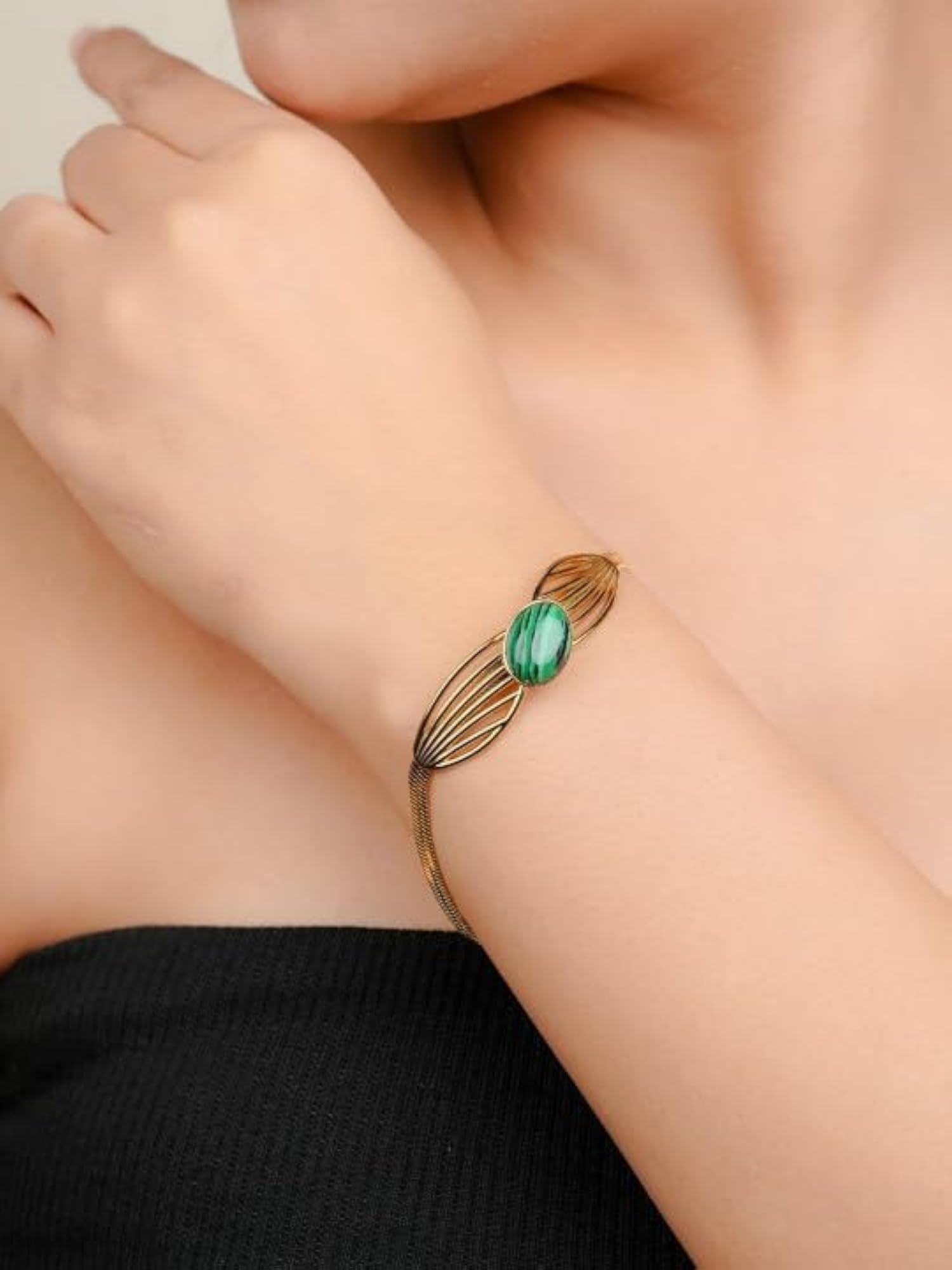 Women's Stylish Dalton Bracelet, Chic Accessory