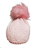 Beau chapeau de style crochet de qualité supérieure avec un pompon rose en fourrure sur le dessus. Le chapeau est doublé pour plus de chaleur
