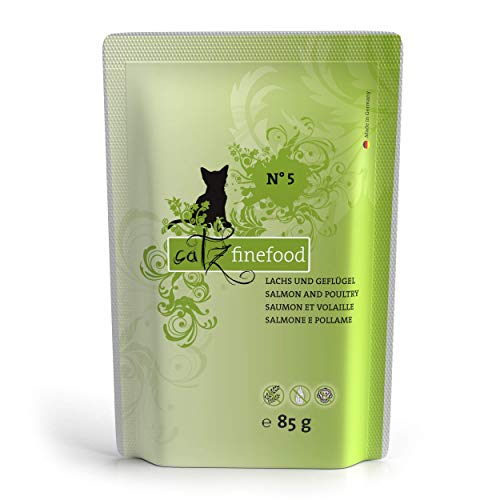 catz finefood N° 5 Alimentos para Gatos húmedos de salmón y Aves de Corral, Refinado con Espinacas y Tomate, 8 Bolsas de 85 g