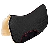 PFLEGE: Unser Western-Sattelpad ist maschinenwaschbar mit einem Lammfellwaschmittel (wir empfehlen unser Lammfellwaschmittel C7) sowie trocknerbeständig. Durch die Bewegung im Trockner bleibt das Fell lange geschmeidig und elastisch. Aufgrund der selbstreinigenden und atmungsaktiven Beschaffenheit von Lammfellen ist der Pflegeaufwand insgesamt gering.