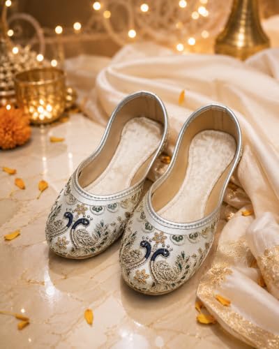 Twinkle Fashion flats – image 2