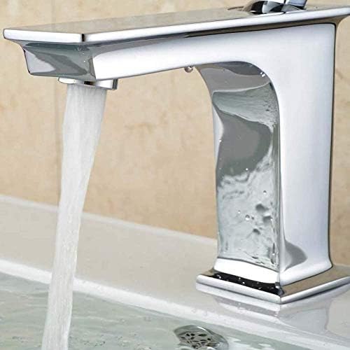 Robinet mitigeur de salle de bain durable avec installation facile sur évier