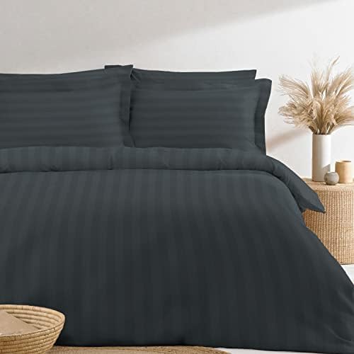 Pizuna 100% Cotton White Satin Stripe Double Duvet Set, 300 Thread Count Long Staple Cotton Quilt Cover Damask bedding set, 200x200 cm Double Duvet Cover with Button Closure (Damask Stripe Bedding)