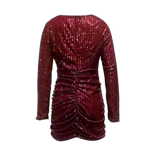 Robe courte à paillettes pour sublimer les hanches sans serrer