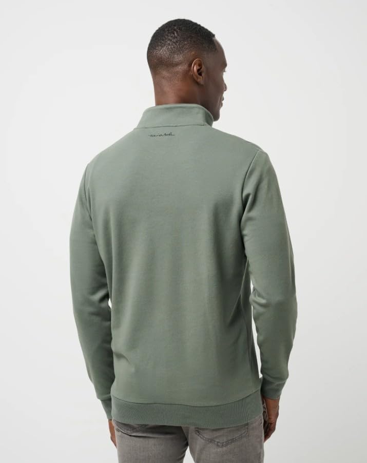 TravisMathew Men Cloud Quarter Zip 2.0 - Image 8