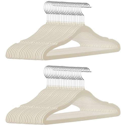 Kids velvet hangers 50 pack 14" by GoodtoU