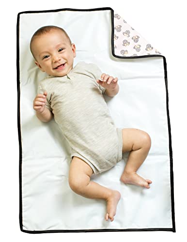 Disney Baby by J.L. Childress - Cambiador portátil para bebé, diseño de Minnie blanco