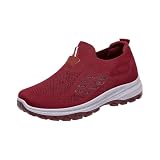 Usos y Funcionalidad：Diseñadas para actividades específicas, las zapatillas running optimizan el rendimiento en carrera, mientras que las zapatillas entrenamiento mujer son aptas para fitness o gym. Para días informales, las zapatillas casual mujer priorizan la comodidad sin sacrificar el diseño. Modelos como zapatillas plataforma mujer añaden altura con estilo, y opciones sin cordones facilitan un calzado rápido.