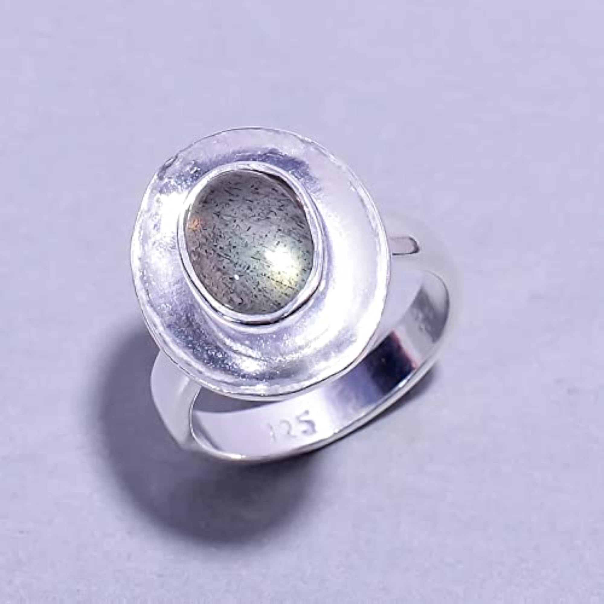 Children's Exclusive Labradorite Oval Shape 925 Sterling Ring