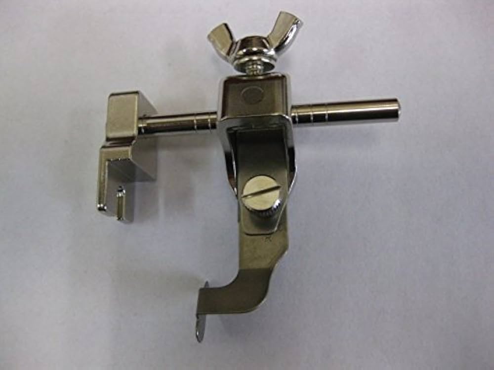 Amazon.co.jp: 職業用 工業用 前後調節式ステッチ定規（右）JUKI