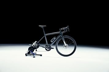 Wahoo KICKR V6 Smart Indoor Trainer