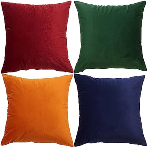 Tennove Throw Pillow Covers 18 x 18 Inch Set of 4 Colorful Christmas Green Red Decorative Pillow Covers Soft Solid Velvet Pillowcase Square Cushion Case for Sofa Bedroom Living Room Home Decor Cover