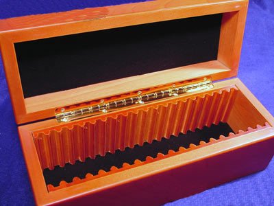 Caja vertical de madera para 20 monedas