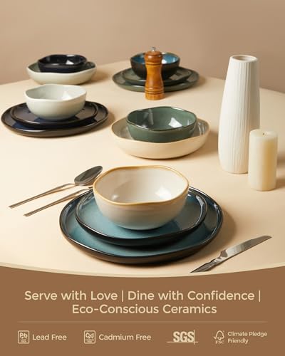 Image of Large Holiday Dinnerware Sets for 8, Ceramic Plates and Bowls Set, Kitchen Dish Set, Microwave & Dishwasher Safe Dishware, Perfect for Christmas & Thanksgiving, Yellow White