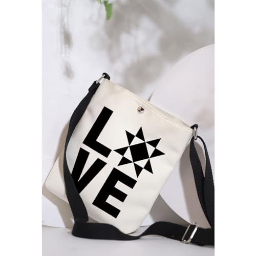 MAOFAED Quilting Gift, Love Quilt Distressed Crossbody Bag for Women, Quilter Gift, Quilt Block, Patchwork Quilt Gift4