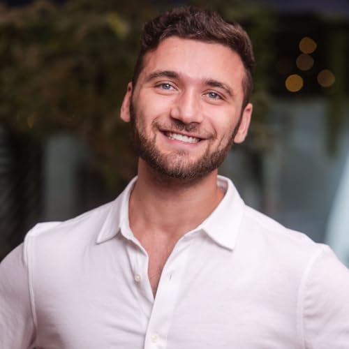 Noah Loul Explains 6 Ways AI Can Improve Sales Accuracy and Results
