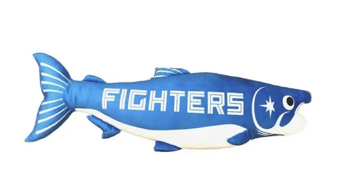 北海道日本ハムファイターズ　シャケまる しゃけまる・きつねダンス1周年記念に合わせ、しゃけまるが