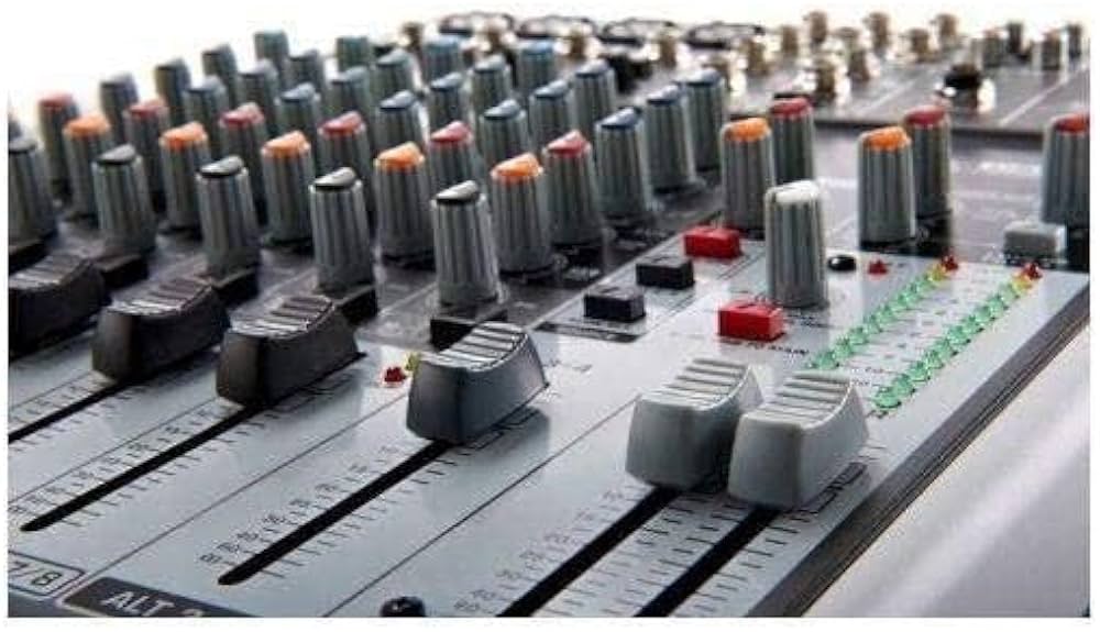 Behringer XENYX X1204USB ミキサー Behringer Xenyx 1204USB 12-Channel USB Compact Mixer, Black