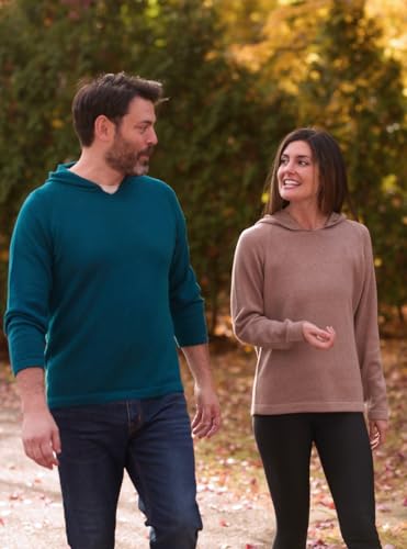 Men's Vanguard Baby Alpaca Hoodie: Where Eco-Conscious Meets Effortless Style4