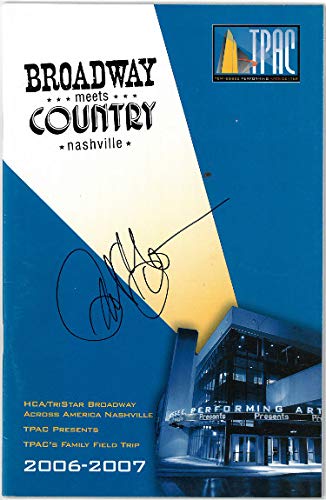 Athlon Sports CTBL-028548 Peter Gallagher Signed 2006-2007 Broadway Meets Country Nashville TPAC Program - JSA No.KK58219