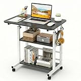 Mobilité pratique avec roulettes verrouillables: Cette table roulante pour ordinateur portable est équipée de roulettes permettant de la déplacer facilement d’une pièce à l’autre. Les roulettes avec système de verrouillage maintiennent la table bien en place lorsque vous travaillez, offrant à la fois mobilité et stabilité. Idéal comme bureau d’appoint mobile pour le salon, la chambre ou un espace de travail à domicile.