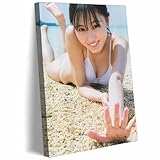 遠藤さくらポスター ビーチスタイル 潮風を感じる砂浜のリラックスシーン 夏の思い出を彩るアートフレーム-Framed-(60×90CM)