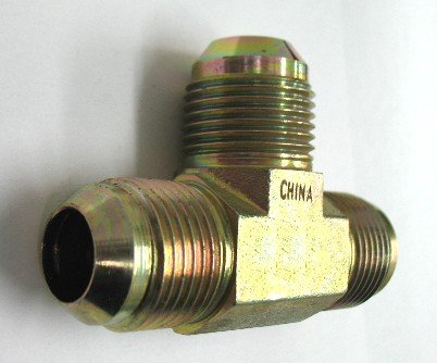 AF C5705-02-02-02 - 1/8 Male JIC (5/16''-24 Threads) - Union Tee