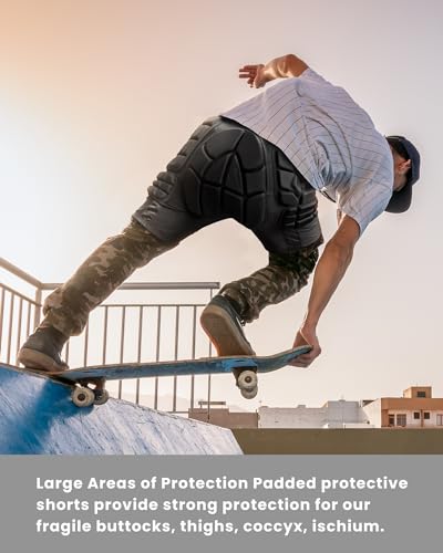 OutdoorMaster Padded Shorts