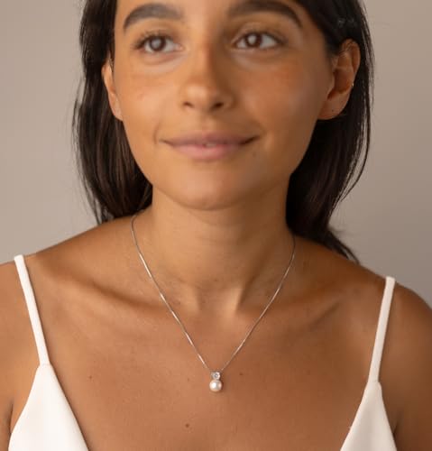 Mariell White Pearl Bridal, Bridesmaid Necklace with Cubic Zirconia Crystal, Pearl Wedding Jewelry, Perfect for Mother of the Bride, Birthday Gift, Everyday Wear2